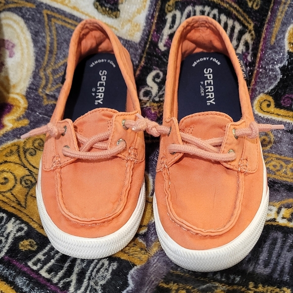 Sperry Shoes - Picture 1 of 4